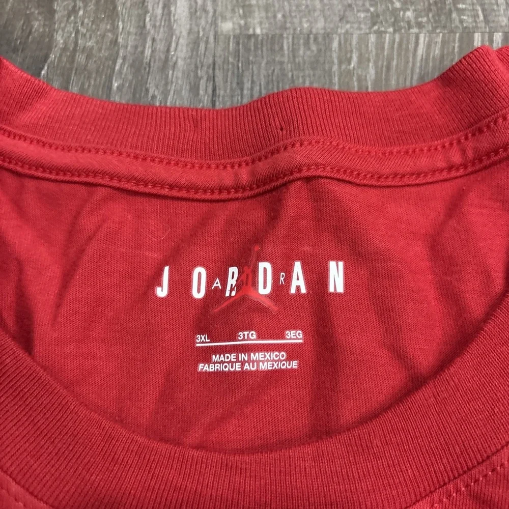 Air Jordan Nike T-Shirt Mens Size 3XL Red Crew Neck Jordan Spell Out Back